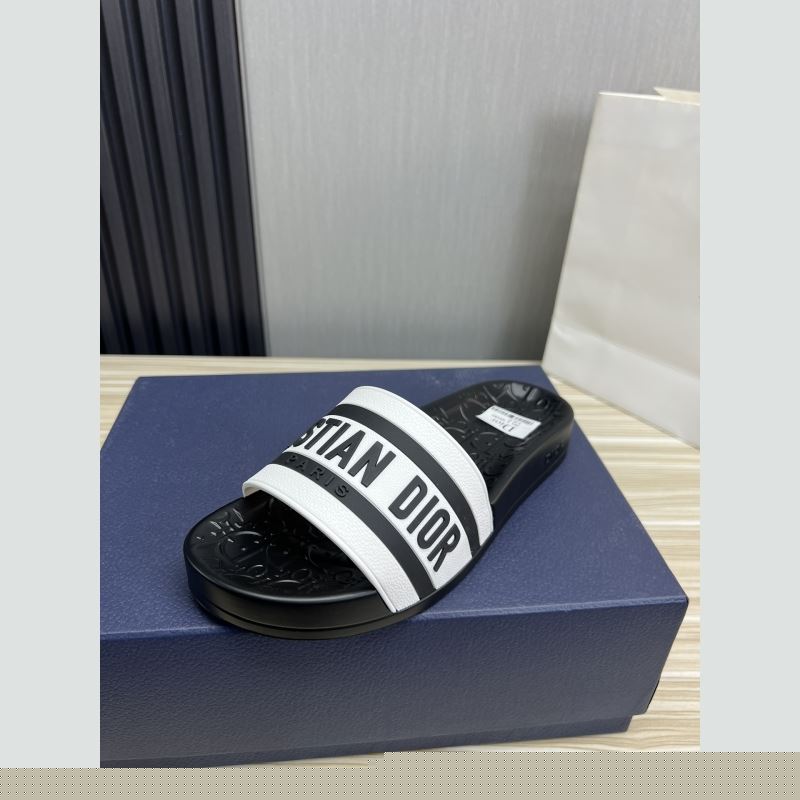 ch**an D*or slippers